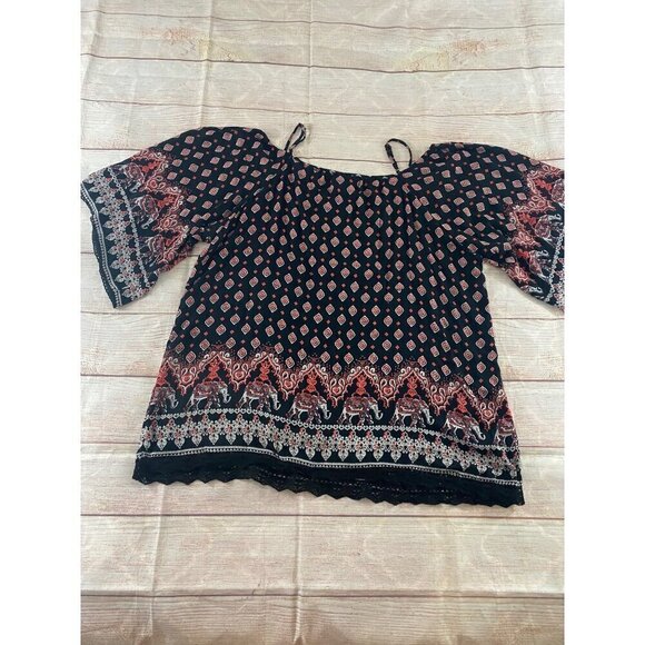 Angie Women's Bohemian Cold Shoulder Top - 2XL - Picture 10 of 10